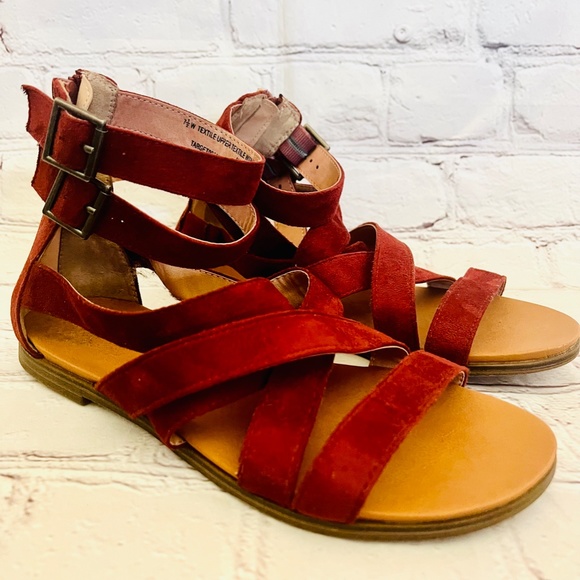 Gladiator Sandals - Picture 2 of 5